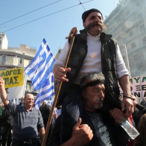 Δυναμικό «παρών» των αγροτών στο συλλαλητήριο της&nbsp;Αθήνας